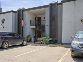 4323  Brown Street  139, Dallas Texas 75219