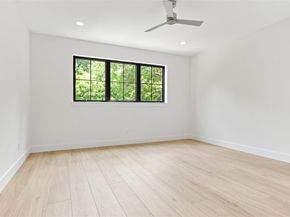 6446  Lange Circle , Dallas Texas 75214