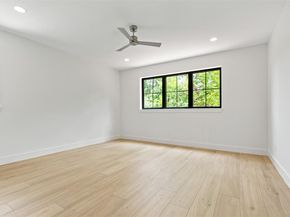 6446  Lange Circle , Dallas Texas 75214