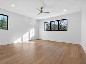 6446  Lange Circle , Dallas Texas 75214