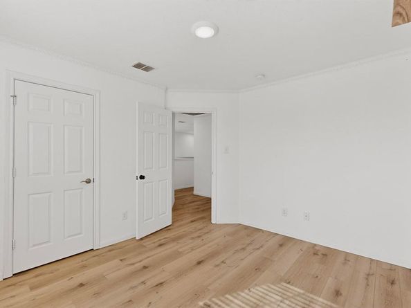 5512  Grenada Drive , Fort Worth Texas 76119