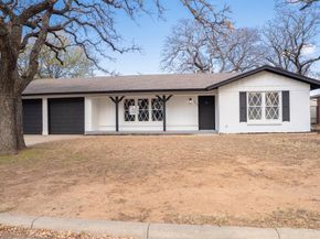 6229  Warrington Place , Fort Worth Texas 76112