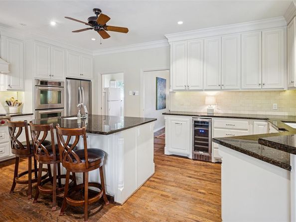 7414  Spring Valley Road , Dallas Texas 75254