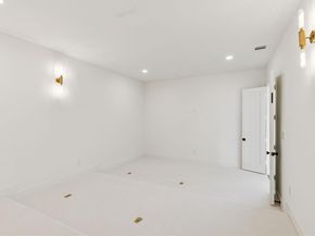 7153  Cornelia Lane , Dallas Texas 75214