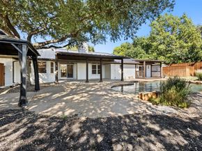 4210  Creekdale Drive , Dallas Texas 75229