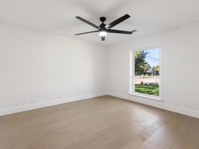 4210  Creekdale Drive , Dallas Texas 75229