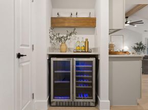 4210  Creekdale Drive , Dallas Texas 75229