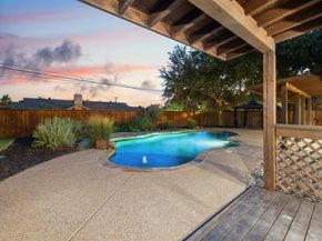 4210  Creekdale Drive , Dallas Texas 75229