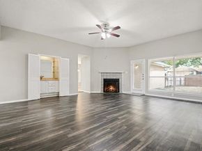 1327 E Branch Hollow Drive , Carrollton Texas 75007