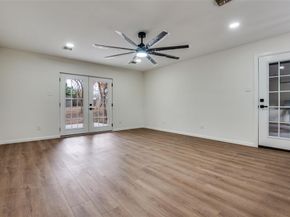 713  Hilltop Circle , DeSoto Texas 75115