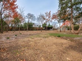 713  Hilltop Circle , DeSoto Texas 75115