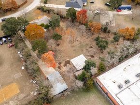 713  Hilltop Circle , DeSoto Texas 75115