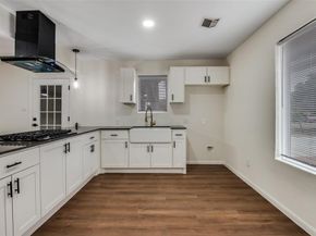 713  Hilltop Circle , DeSoto Texas 75115