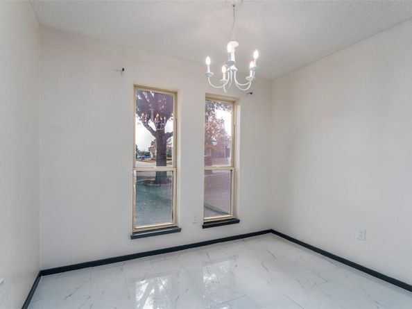 3709  Ravenhill Lane , Arlington Texas 76016