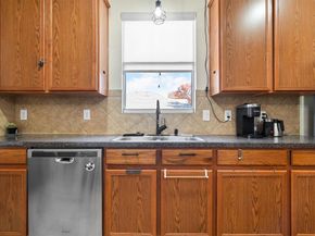 2715  Tori Oak Trail , Corinth Texas 76210