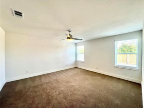 1209  Whiteoak Drive , Garland Texas 75040