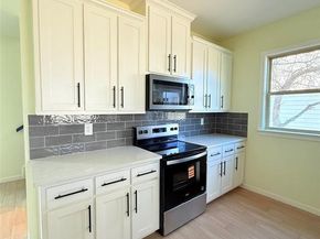 2864  Burchill Road , Fort Worth Texas 76105