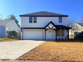 2864  Burchill Road , Fort Worth Texas 76105