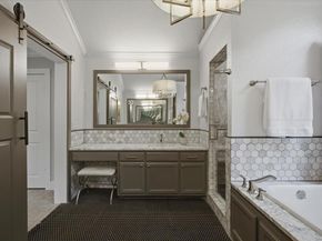 2205  Stanley Avenue , Fort Worth Texas 76110