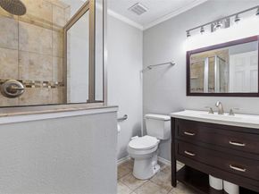 2059  Embassy Way , Carrollton Texas 75006