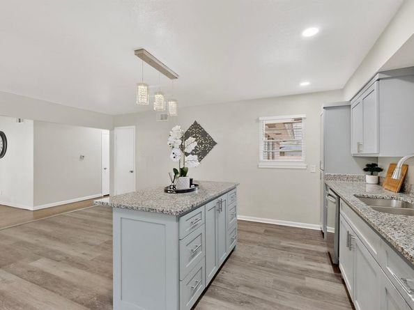 4941  Rockport Drive , Dallas Texas 75232