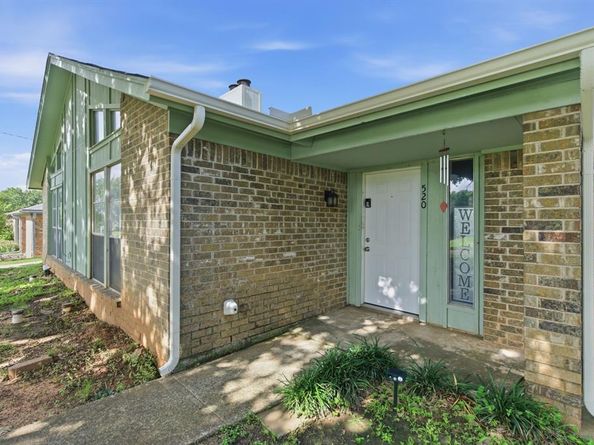 518  Guerin Drive , Arlington Texas 76012