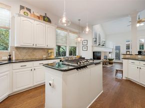 1676  Glade Forest Drive , Dallas Texas 75218