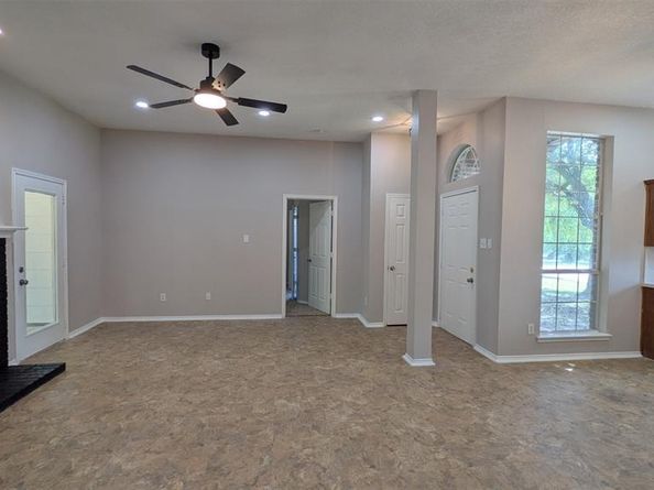 336  Cresthaven Drive , Rockwall Texas 75032