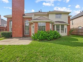 406  Hampton Circle , Grand Prairie Texas 75052