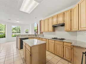406  Hampton Circle , Grand Prairie Texas 75052