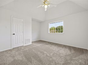 406  Hampton Circle , Grand Prairie Texas 75052
