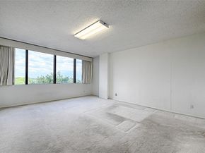 5200  Keller Springs Road  522, Dallas Texas 75248