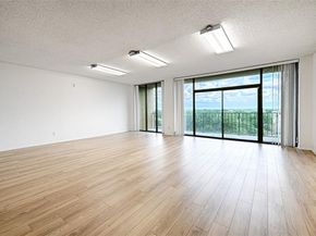 5200  Keller Springs Road  522, Dallas Texas 75248