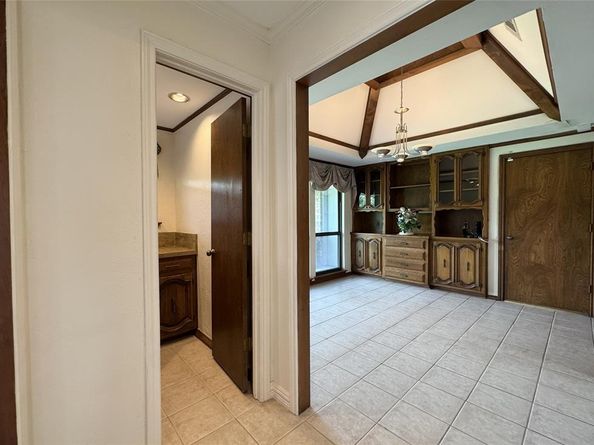 4220  Brooktree Lane , Dallas Texas 75287