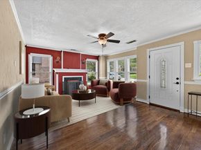 3319  Irwindell Boulevard , Dallas Texas 75211