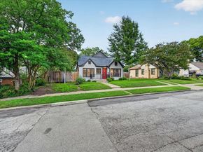 3319  Irwindell Boulevard , Dallas Texas 75211