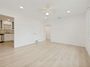2711  San Diego Drive , Dallas Texas 75228