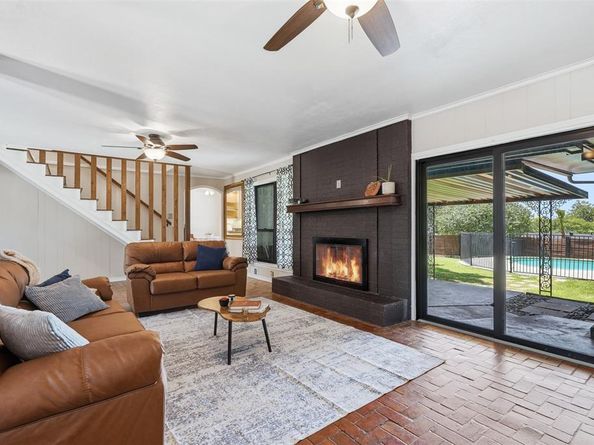 1613  Iroquois Drive , Garland Texas 75043