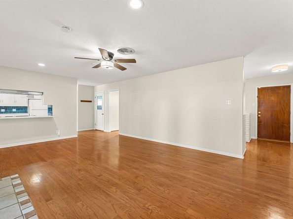 7105  Culver Avenue , Fort Worth Texas 76116