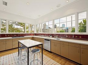2203  Allen Street , Dallas Texas 75204