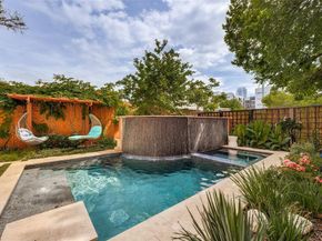 2203  Allen Street , Dallas Texas 75204