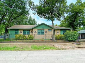 1001  Grandview Avenue , Dallas Texas 75223