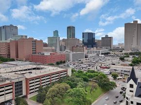 406  Mills Street , Fort Worth Texas 76102