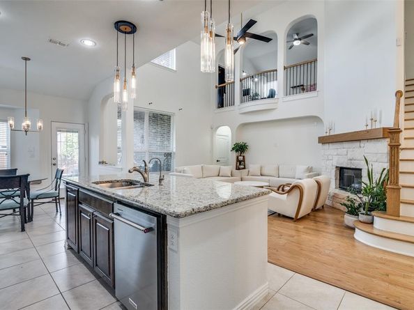 5716  Broadgreen Road , Frisco Texas 75035