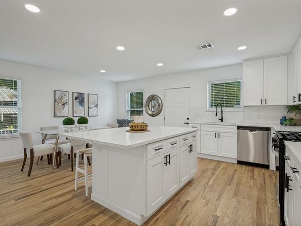 201  Conrad Street , Dallas Texas 75224