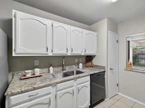 6506  Blackberry Drive , Arlington Texas 76016