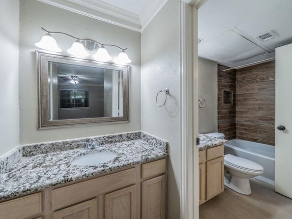 708  Baruna Circle , Garland Texas 75043