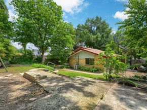 10615  Swallow Lane , Dallas Texas 75218