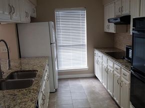 1307  Boardwalk Street , Arlington Texas 76011