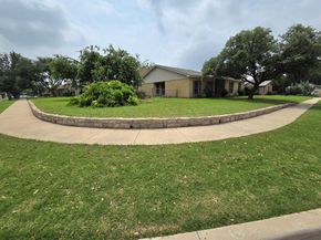 3126  Oak Hill Road , Carrollton Texas 75007